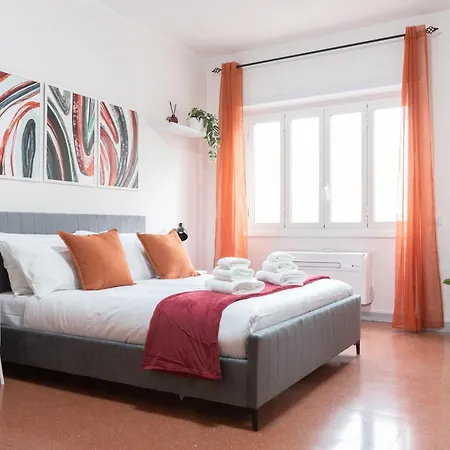 Apartamento Domvs Clavdia - Metro Station, 8 Min To Center, Roma, 6pax, A-c *